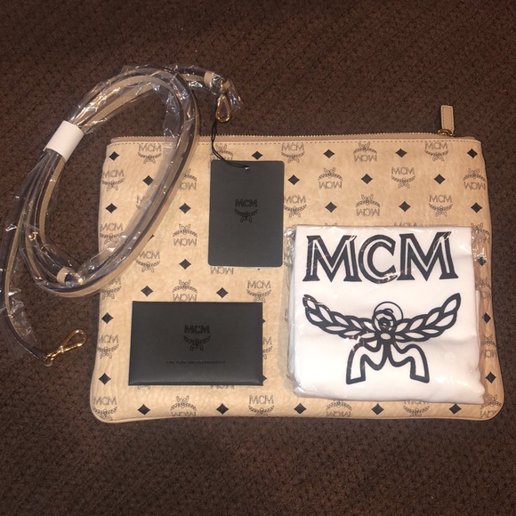 NWT** MCM Visetos Crossbody Clutch - Picture 6 of 7